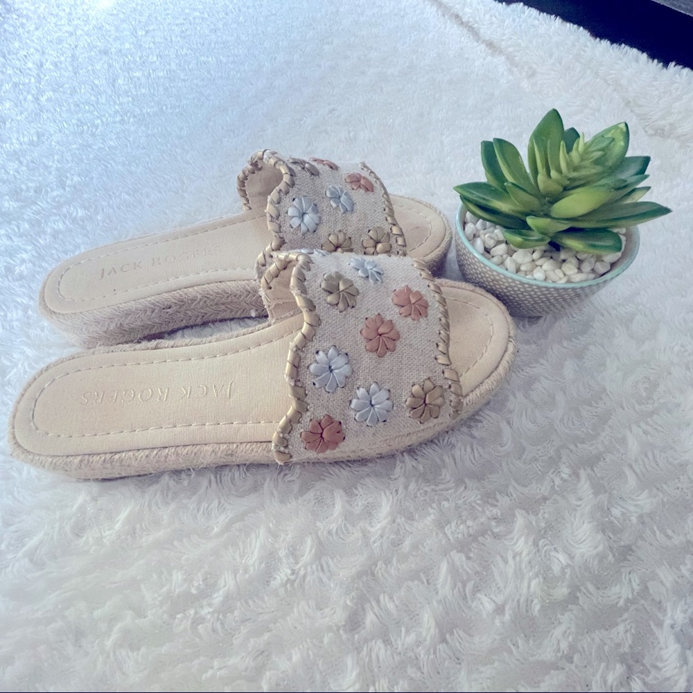 Jack Rogers slide on sandals